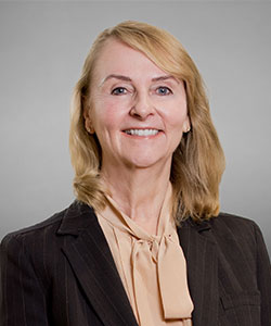 Cynthia H. Cwik, Esq., FCIArb